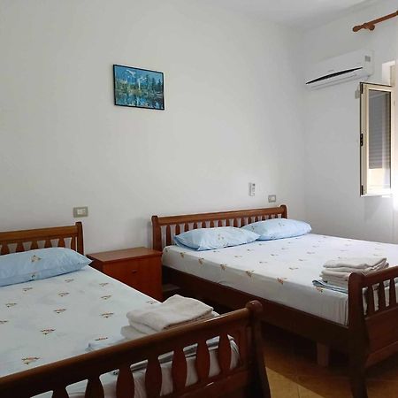 Alti Holiday Apartments One Orikum Buitenkant foto