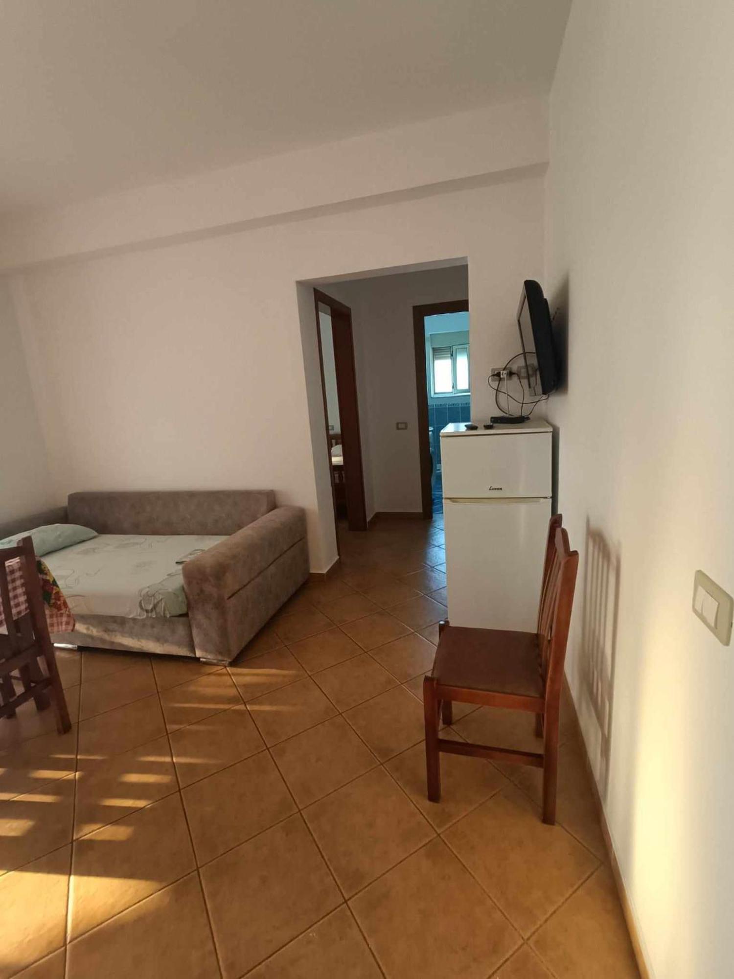 Alti Holiday Apartments One Orikum Buitenkant foto