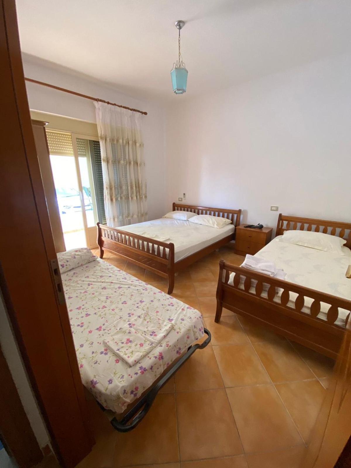 Alti Holiday Apartments One Orikum Buitenkant foto