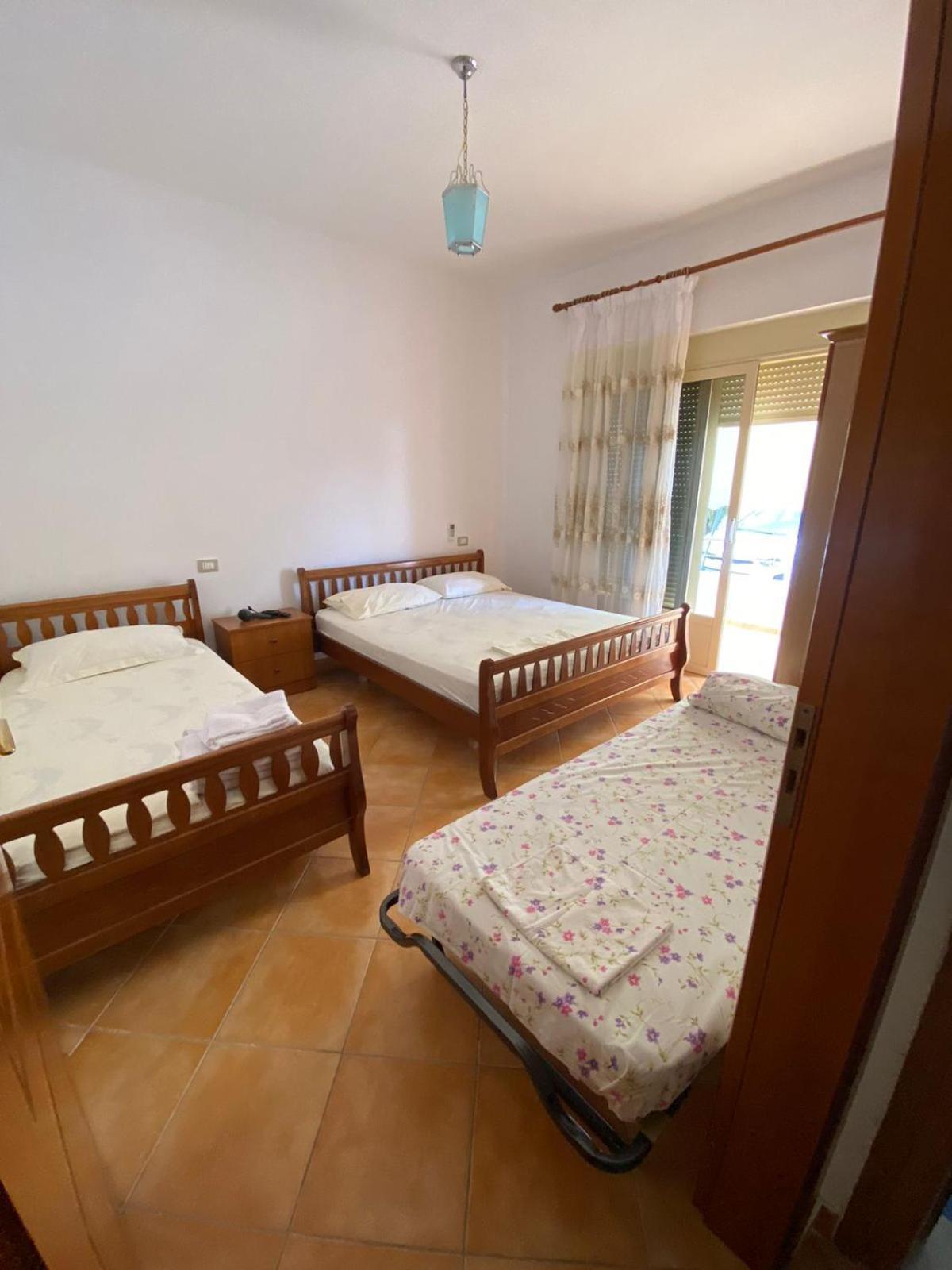 Alti Holiday Apartments One Orikum Buitenkant foto
